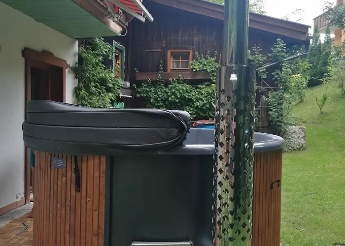 Binderhaeusl بيت للعطل