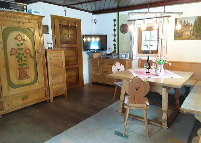 Binderhaeusl Semesterbostad *